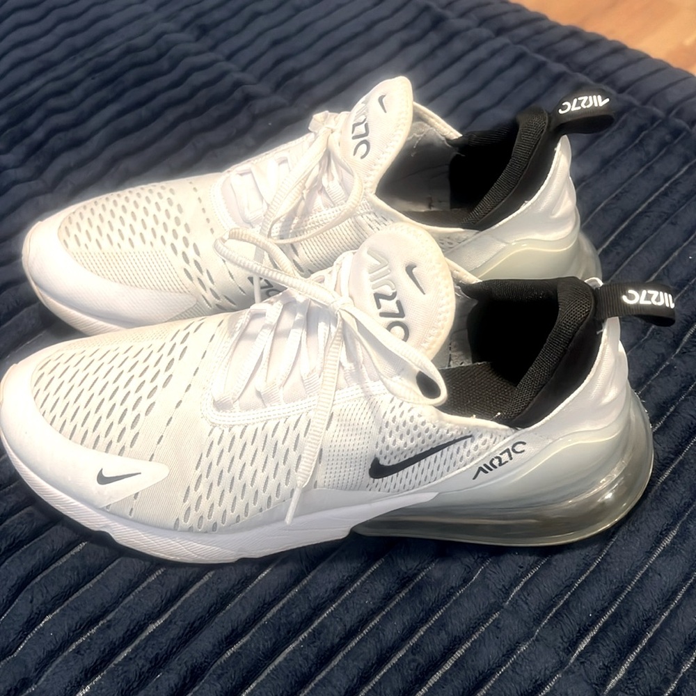 Nike Air Max 270